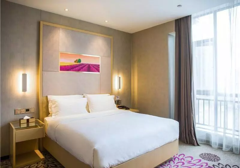 Lavande Hotel Xiangyang Train Station Peoples Square