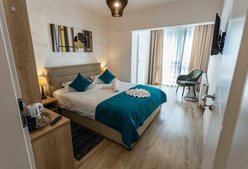 بنسيون Casa Malvina