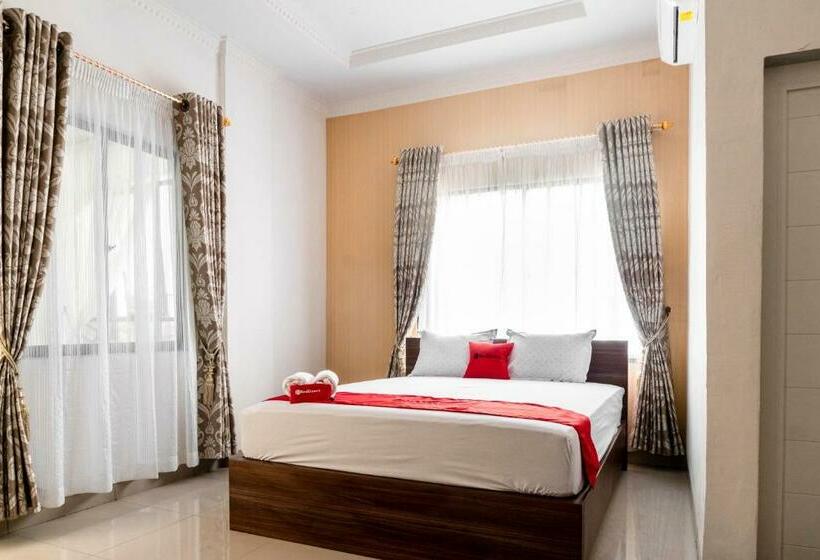 פנסיון Reddoorz Syariah Near Stadion Teladan Medan