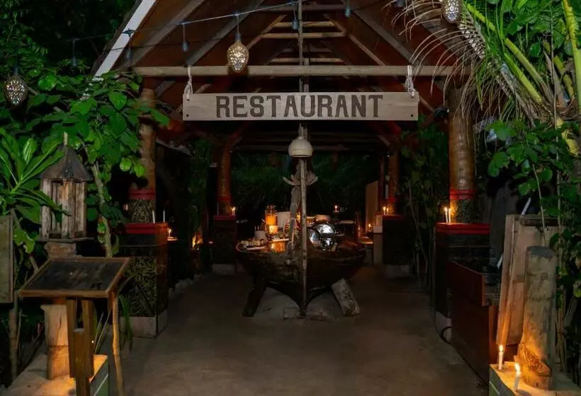 پانسیون Salt Villa Ukulhas