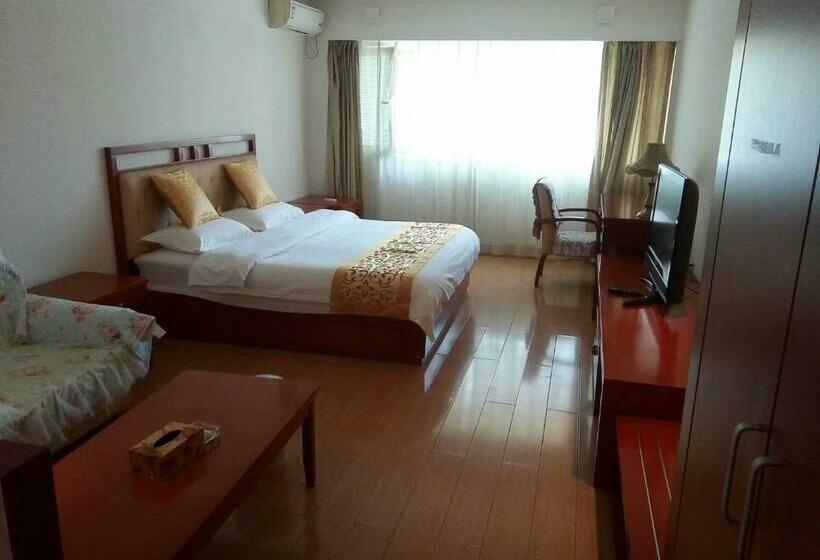 Xinjinshan Yijia Condo