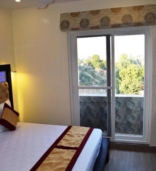 هتل Lilypool   The Heritage Jalmahal