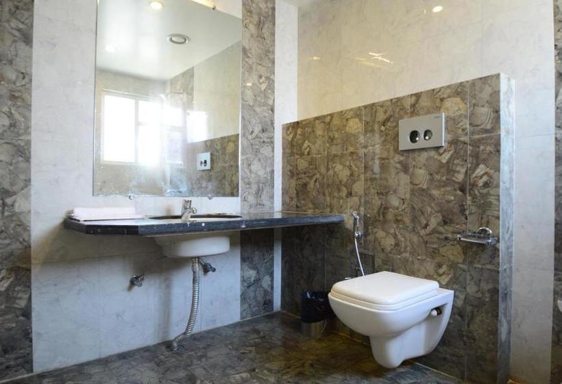 هتل Lilypool   The Heritage Jalmahal