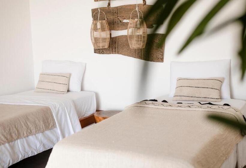 هتل Dreamsea Sri Lanka