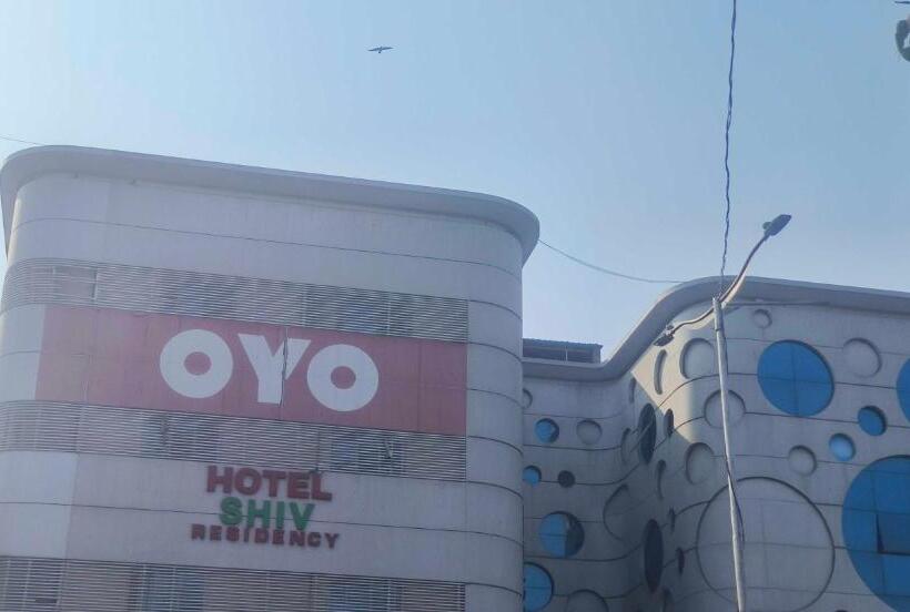 هتل O Shiv Residency