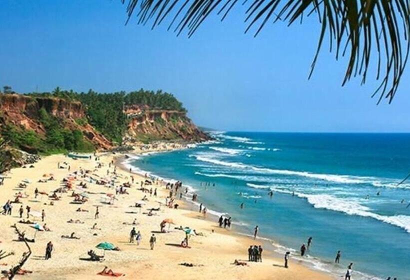 فندق The Village