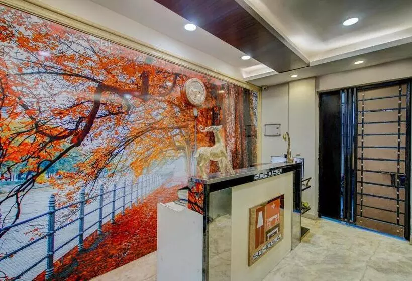 ホテル Treebo Soho Newtown