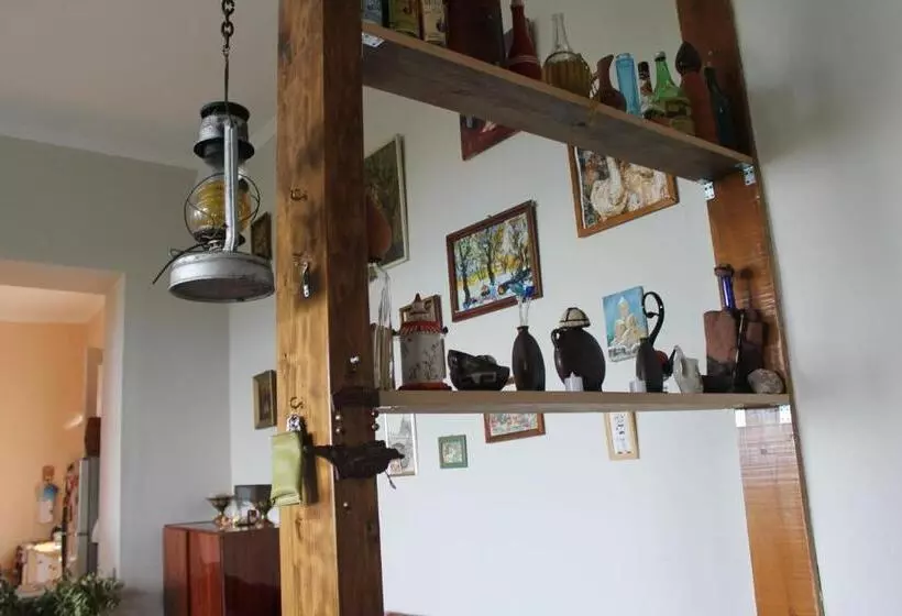 پانسیون L House