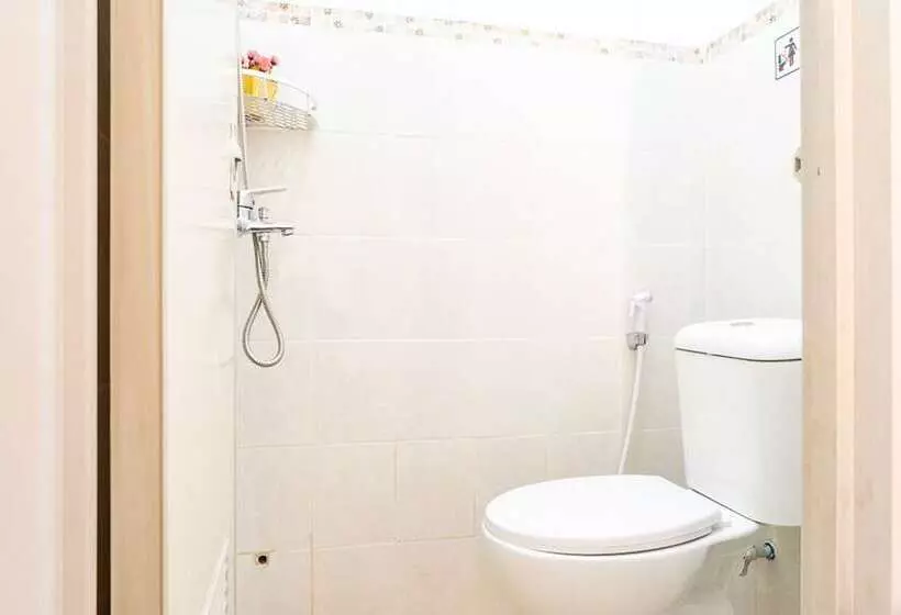 ペンション Reddoorz Near Tarumanagara University