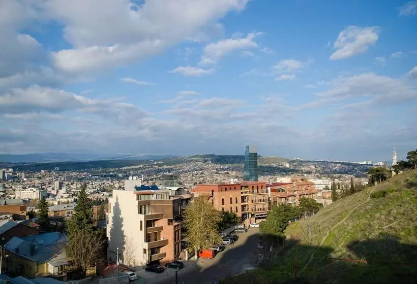 پانسیون Terrace House Tbilisi