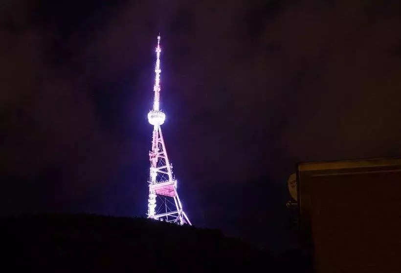 پانسیون Terrace House Tbilisi