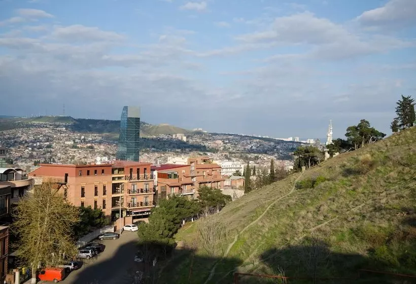 پانسیون Terrace House Tbilisi