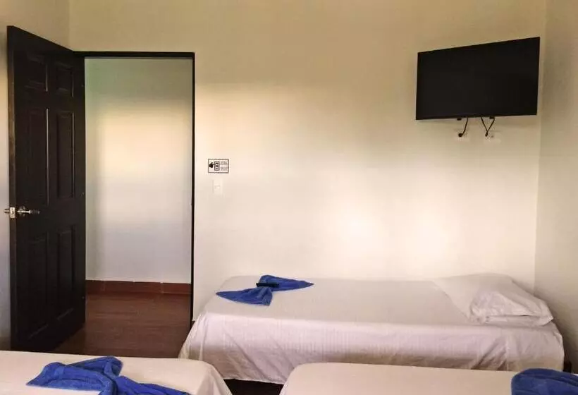 ユースホステル Hostal Casa De Los Taitas