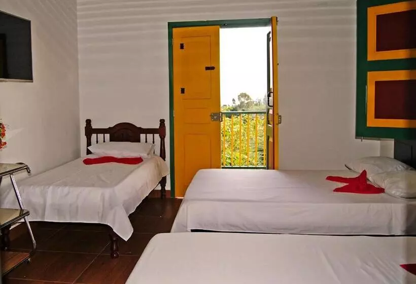 ユースホステル Hostal Casa De Los Taitas
