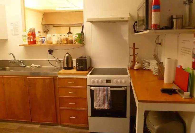 Retkeilymaja Kaniere