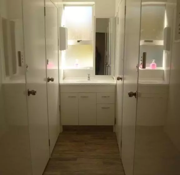 Retkeilymaja Kaniere