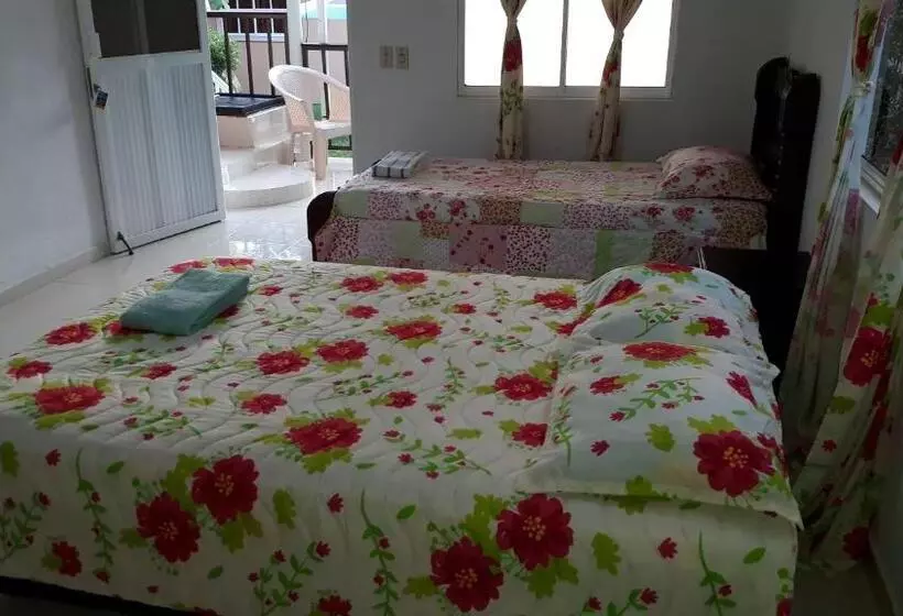 ユースホステル Posada Miss Portia