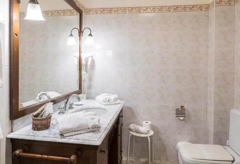 تختخواب و صبحانه Locanda Dei Fiori