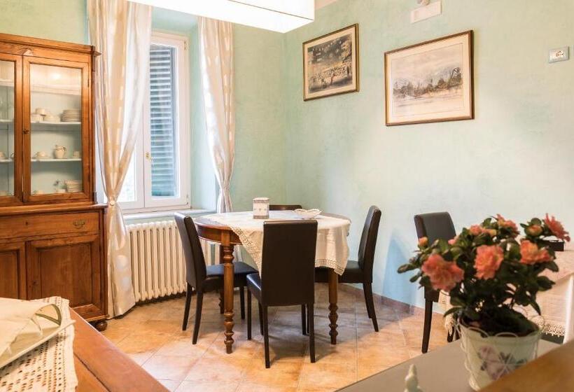 تختخواب و صبحانه Locanda Dei Fiori