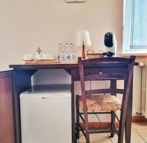 ホテル Agriturismo Ceolara
