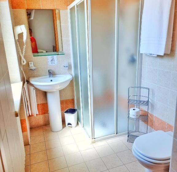 ホテル Agriturismo Ceolara