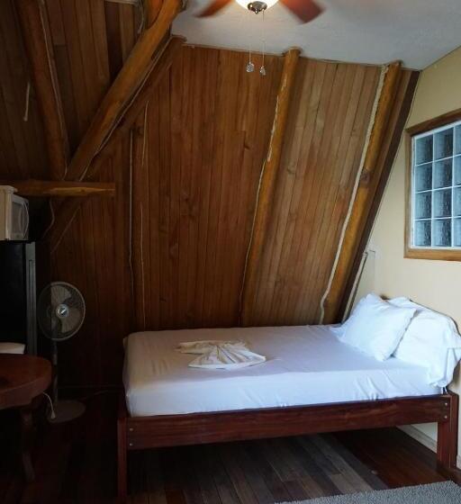 호텔 Cabinas Jimenez