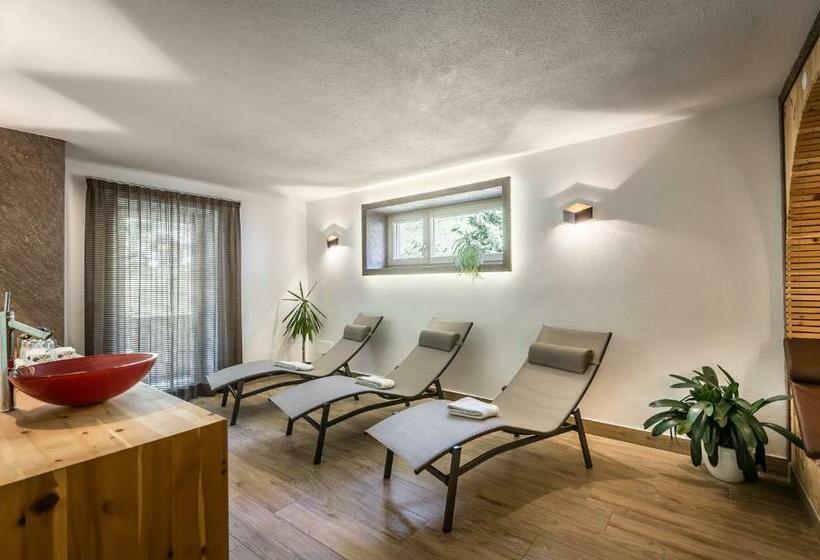 هتل Pensione Vittoria