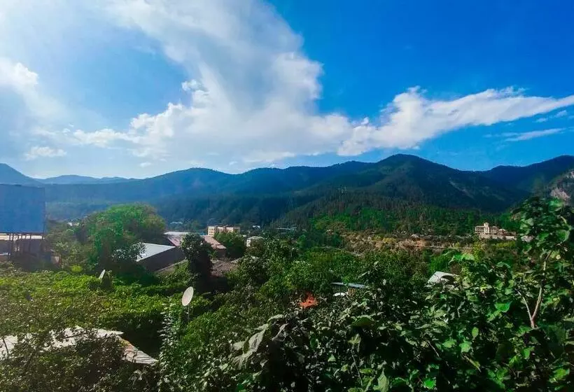 پانسیون Bacho,s Cottage