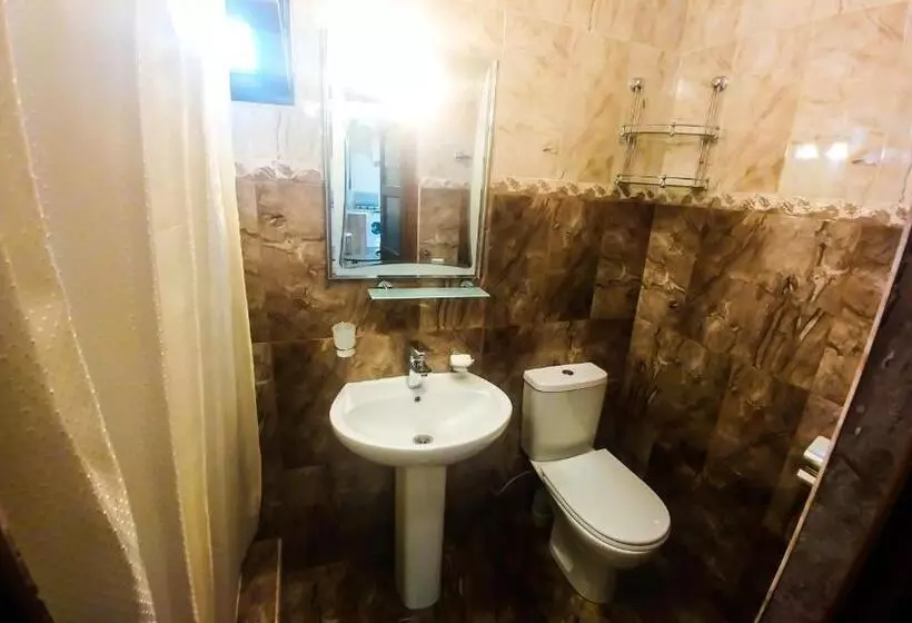 پانسیون Bacho,s Cottage