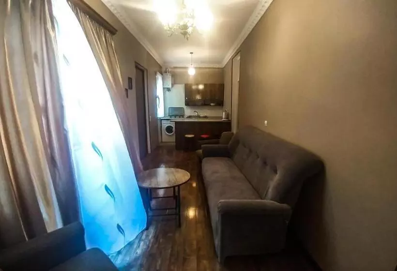 پانسیون Bacho,s Cottage