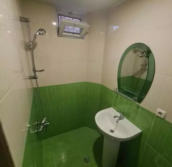 پانسیون Guest House Rustaveli