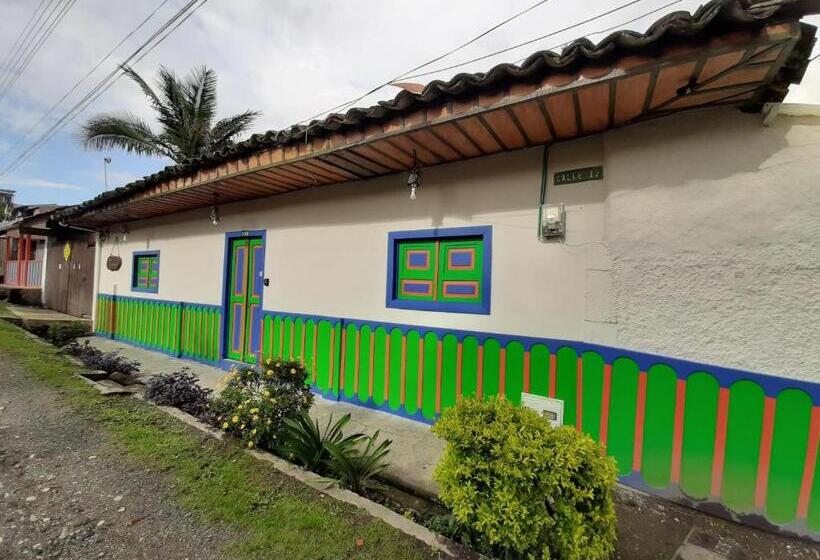 ペンション La Cigarra Casa De Huéspedes