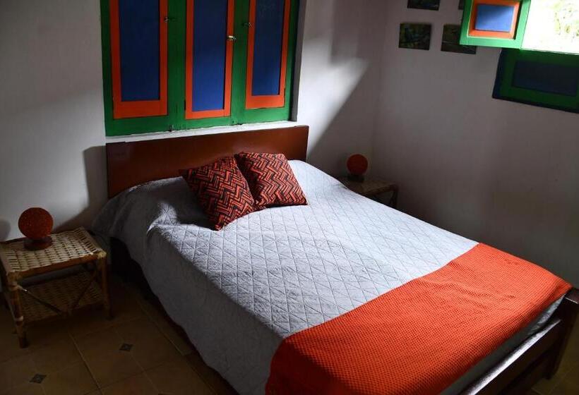 ペンション La Cigarra Casa De Huéspedes