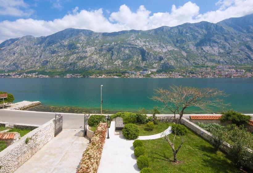 پانسیون Palazzo Banicevic Luxury Rooms