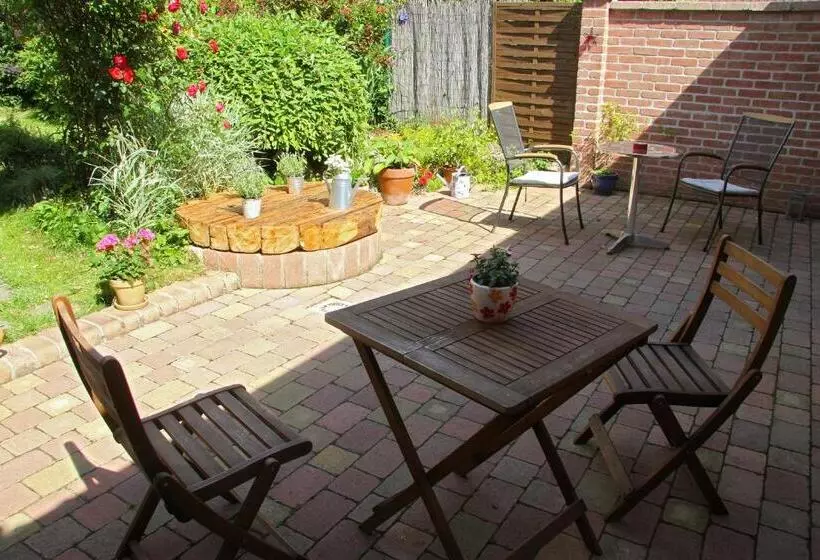 Majatalo Penzionek Jh