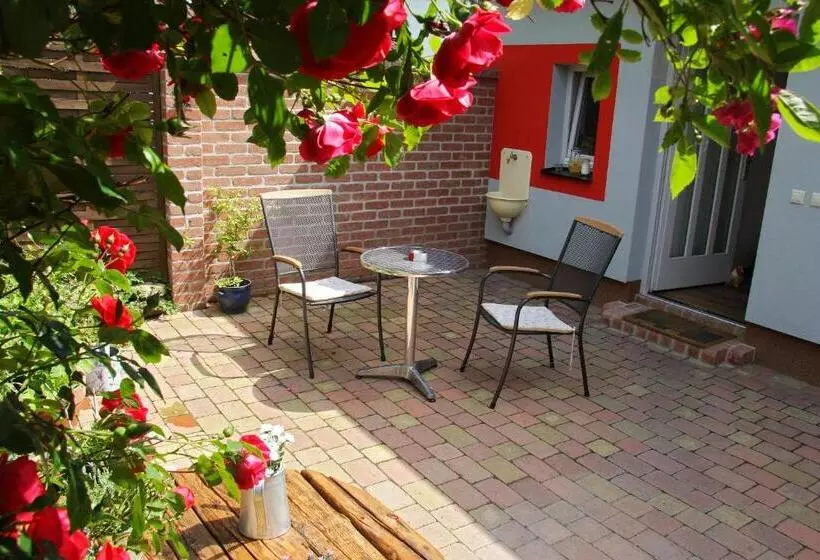 Majatalo Penzionek Jh