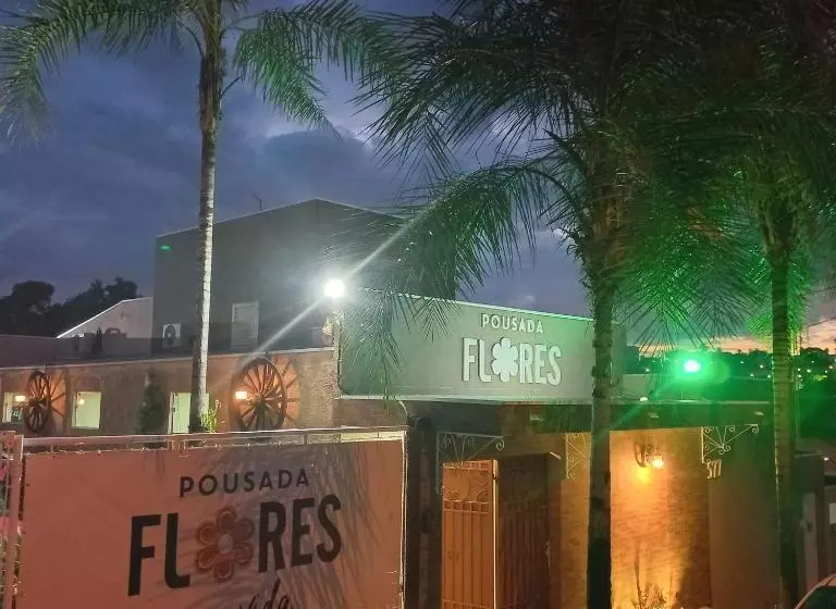 پانسیون Pousada Flores Em Vida