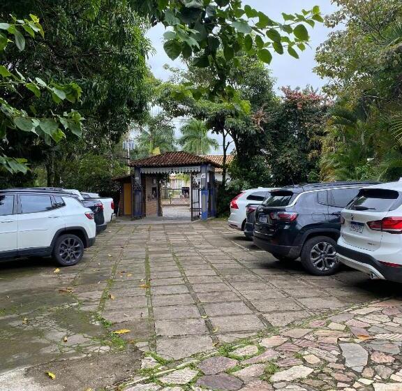 Пансион Pouso Das Gerais