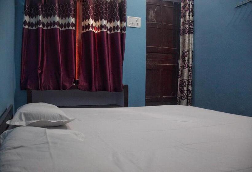 پانسیون Vishnu Rest House