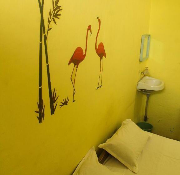 پانسیون Vishnu Rest House