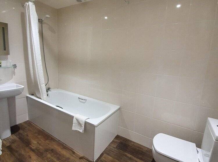 צימר Brooklands Lodge