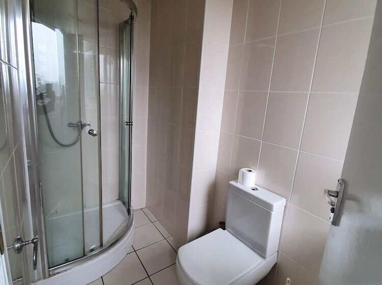 צימר Brooklands Lodge