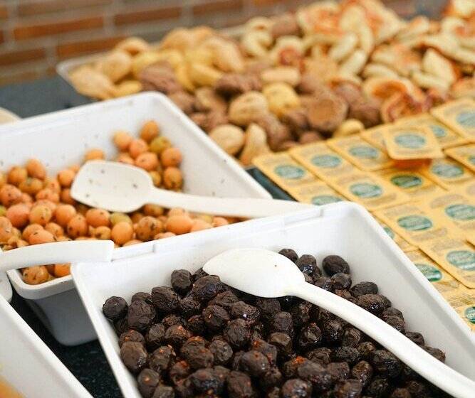 Отель Aloria Garden