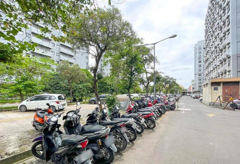 בית מלון כפרי Apartemen City Park Rendy Room Tower H18