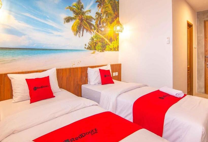 酒店 Reddoorz Near Nusa Dua Beach