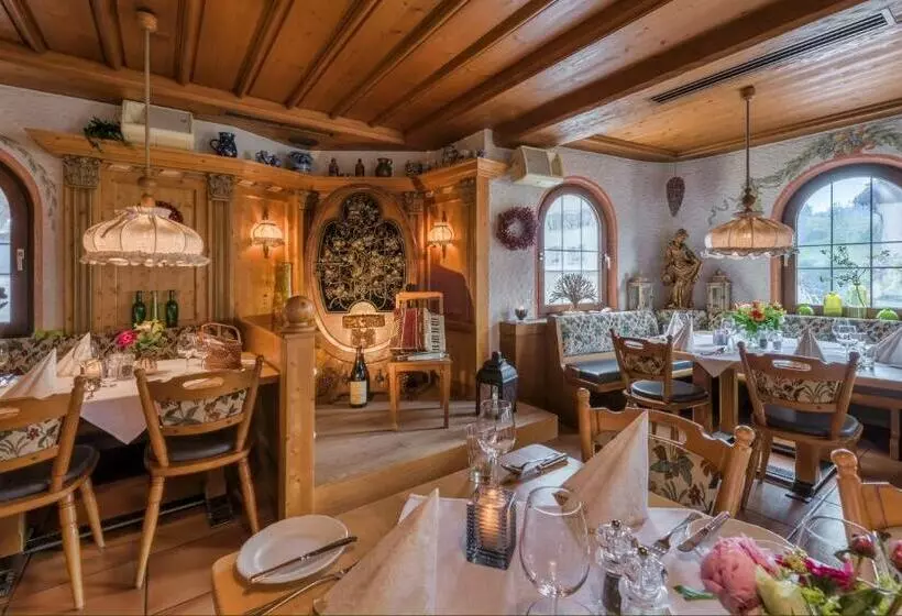 Hotelli Restaurant Falken