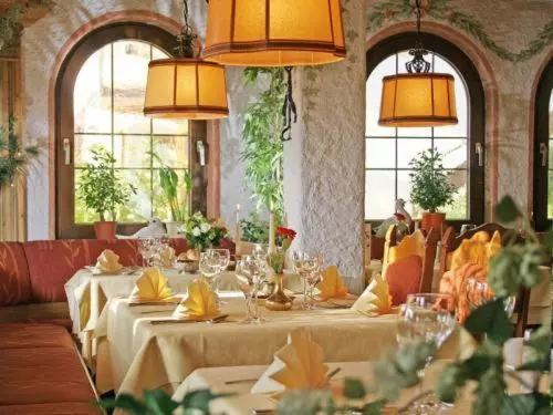 Hotelli Restaurant Falken