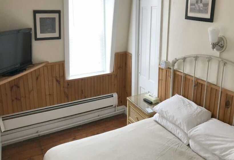 New Shoreham House Inn