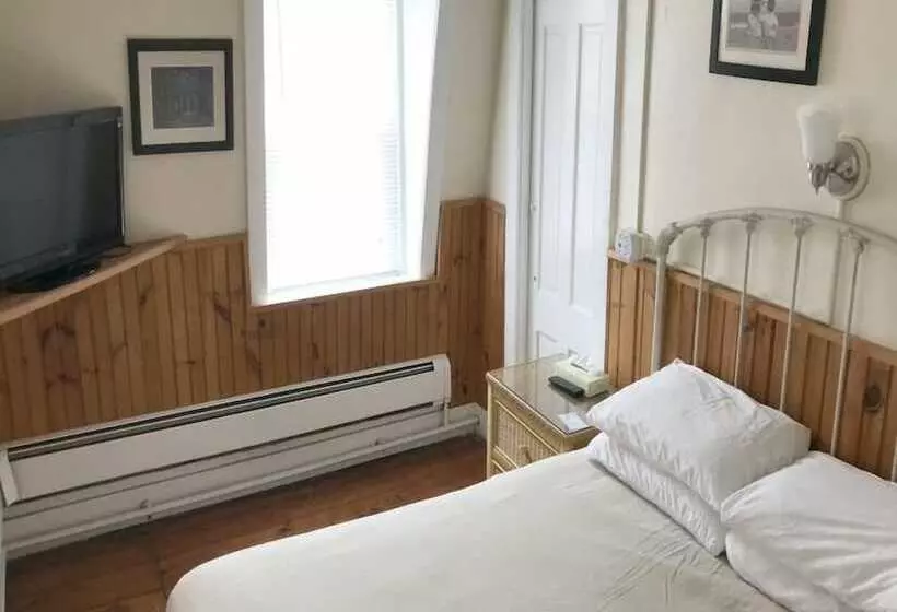 New Shoreham House Inn