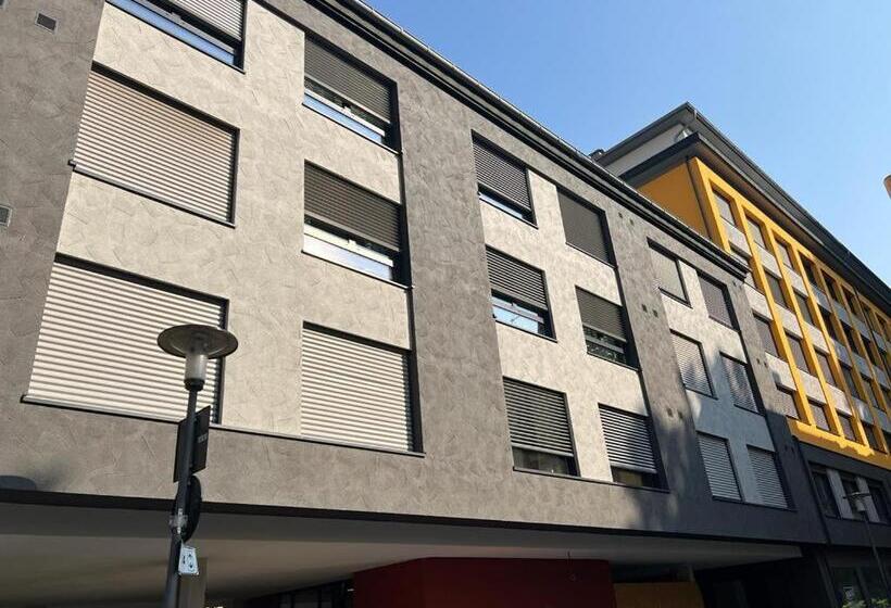 Yugogo Pellico 8 Trento Centro